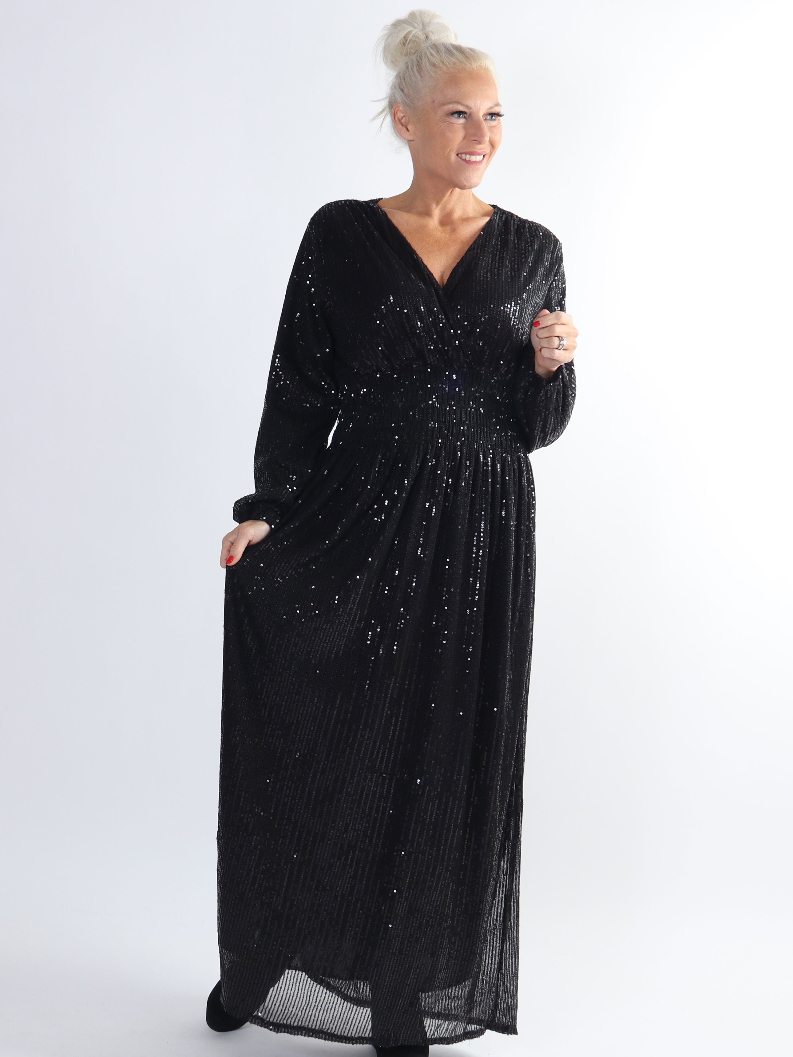 Pams Glitter L/S - Lang smuk plus size kjole med pailletter